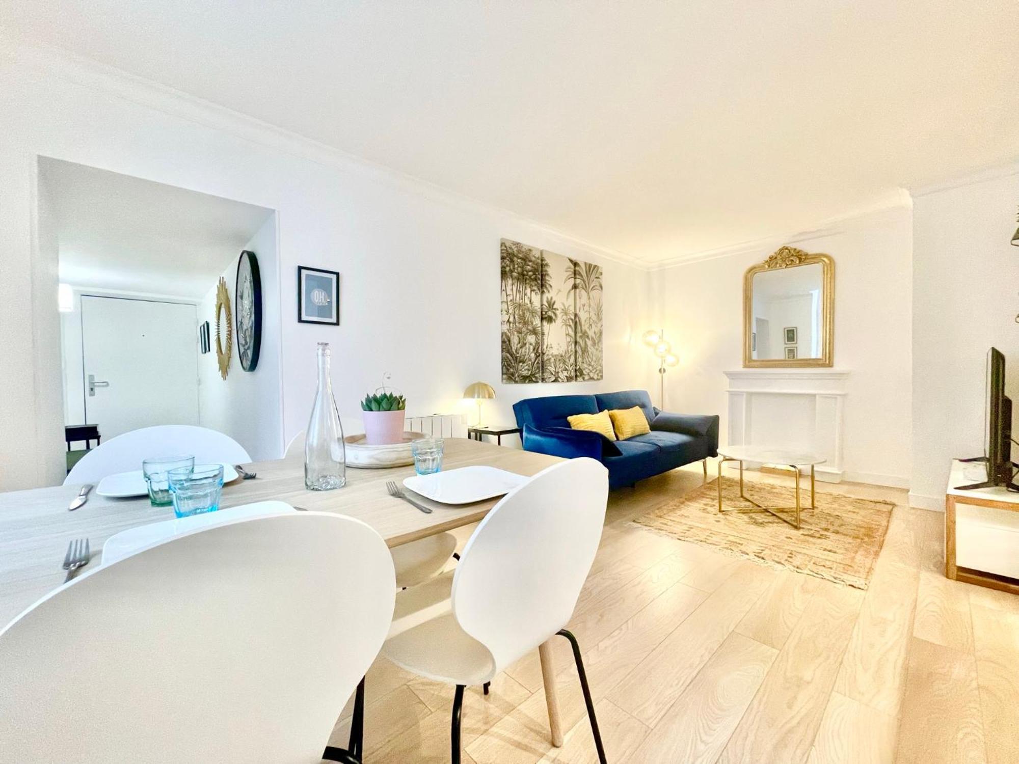 - Le Royal - Lumineux - Stationnement Apartment